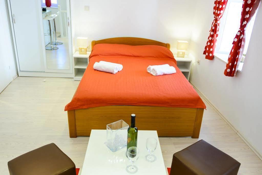 Apartments Bobo Ragusa Esterno foto